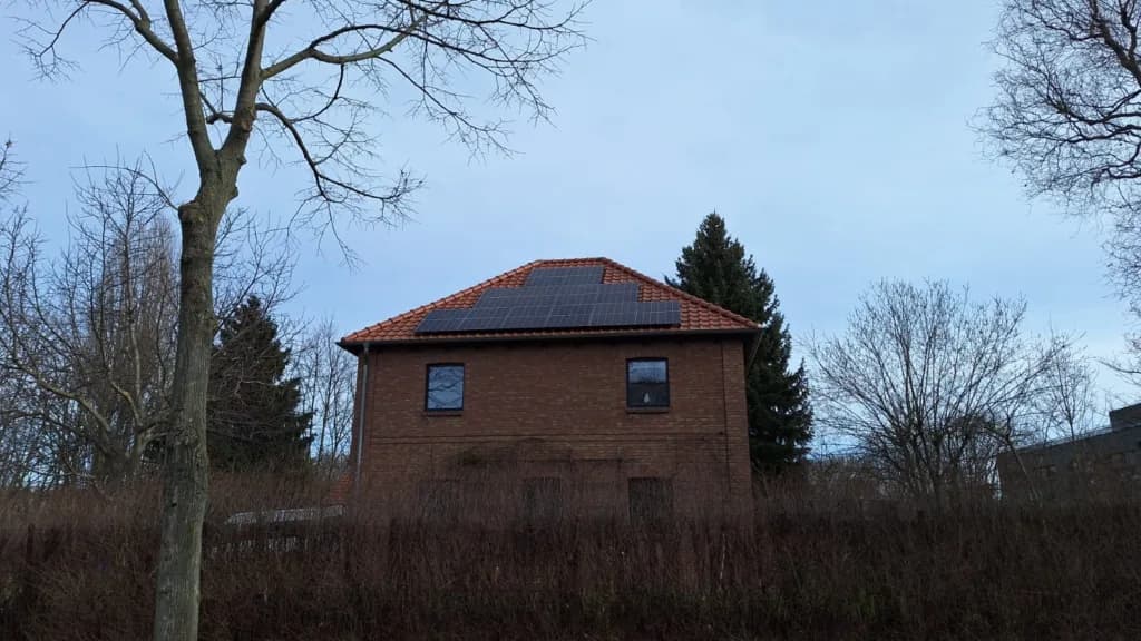 Solaranlage 12 kWp in Hohenschönhausen — GFK Solar Referenzprojekt